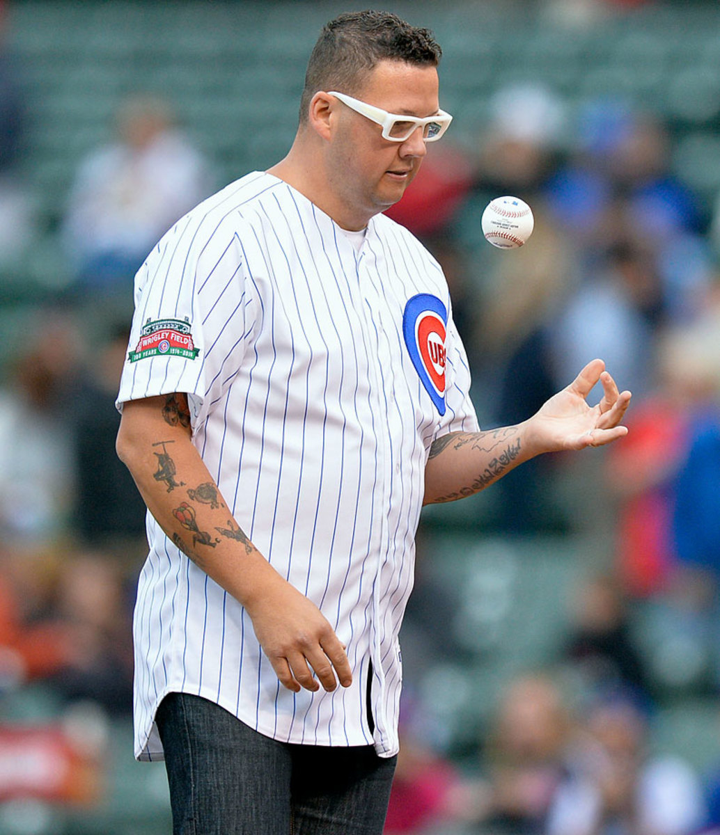 0625-graham-elliot.jpg